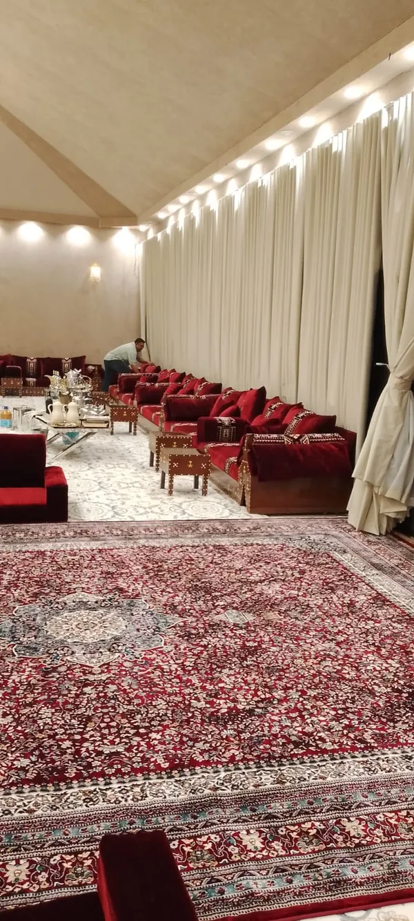 ستائر مجلس مع جلسة عربية